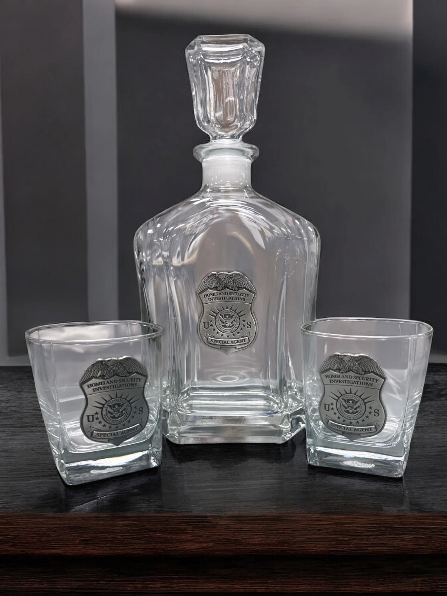 HSI PEWTER DECANTER SET